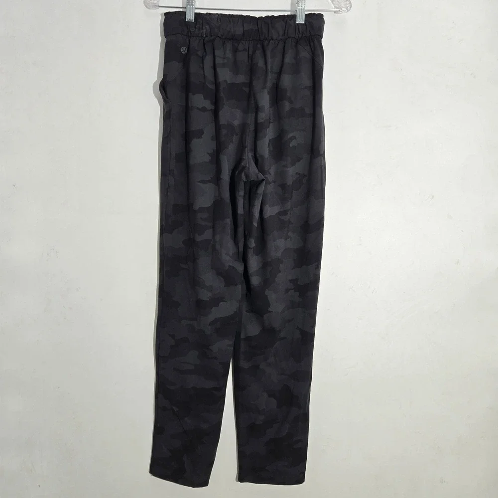 Lululemon Sz 4‎ Keep Moving 7/8 High Rise Camo Jogger Stretchy Pants Black Grey